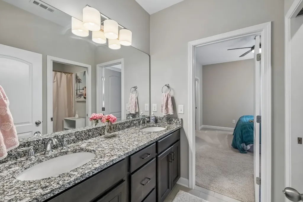 1052 Lawson Lane Nolensville TN 37135