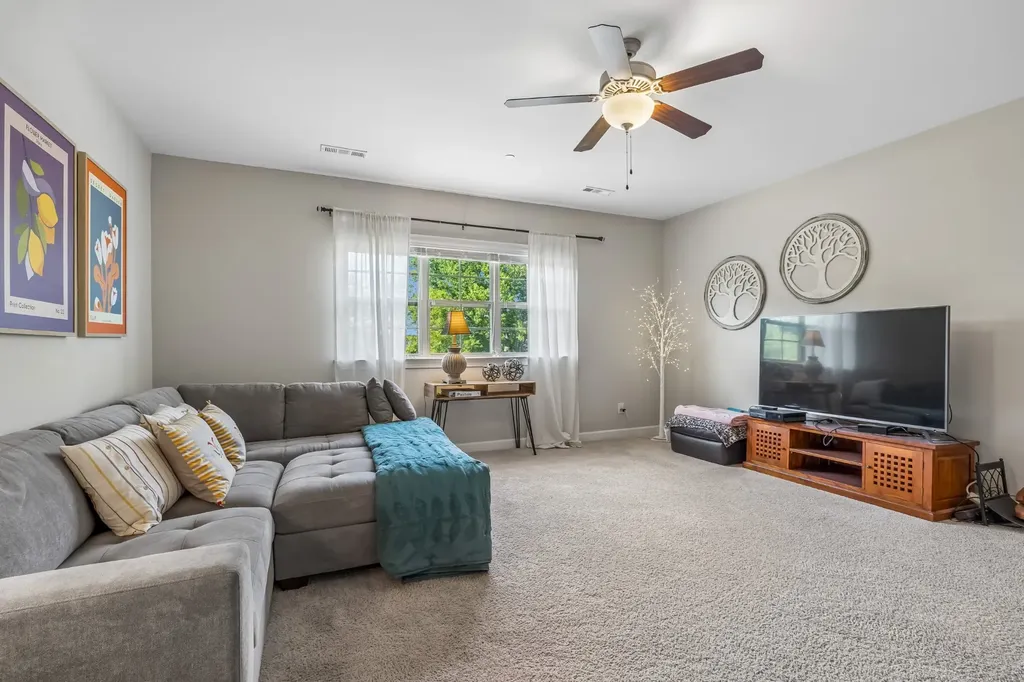 1052 Lawson Lane Nolensville TN 37135