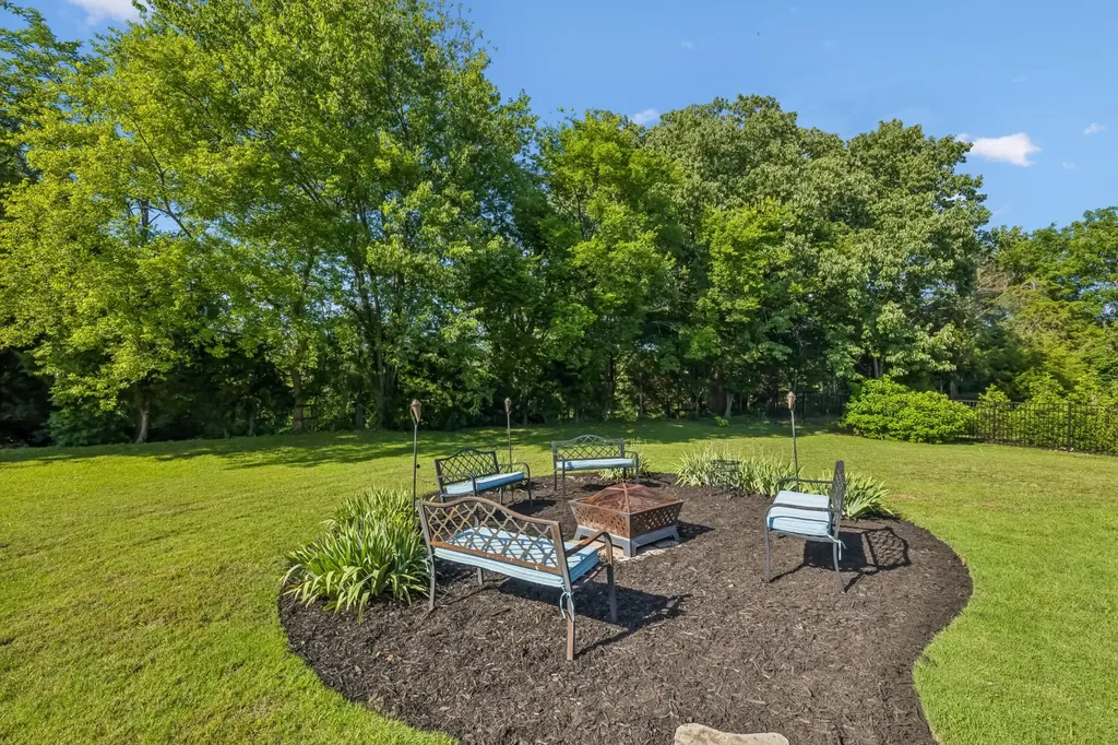 1052 Lawson Lane Nolensville TN 37135