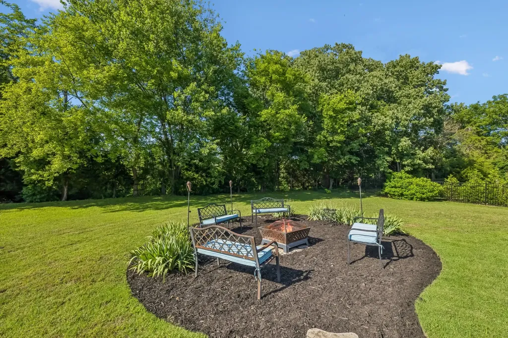 1052 Lawson Lane Nolensville TN 37135