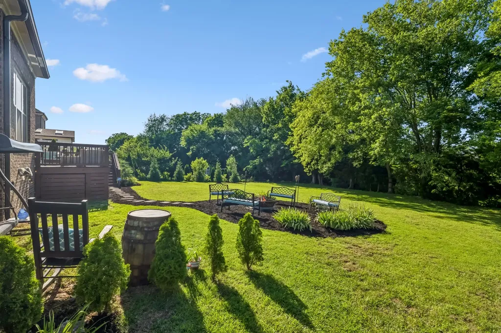 1052 Lawson Lane Nolensville TN 37135