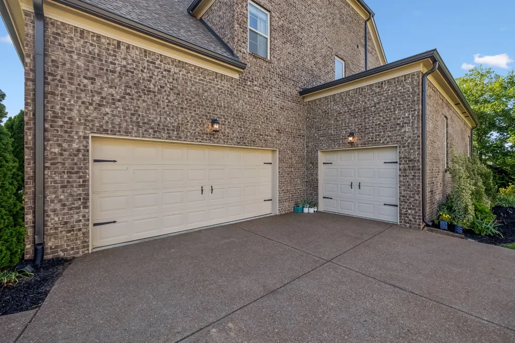 1052 Lawson Lane Nolensville TN 37135