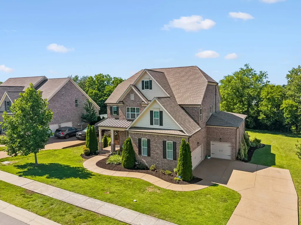 1052 Lawson Lane Nolensville TN 37135
