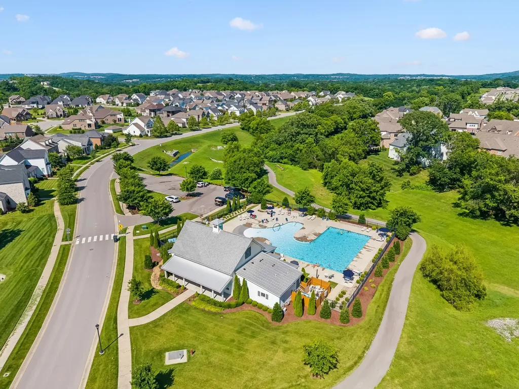 1052 Lawson Lane Nolensville TN 37135