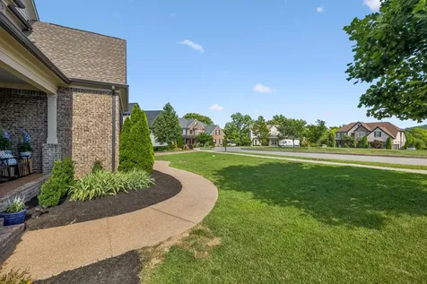 1052 Lawson Lane Nolensville TN 37135