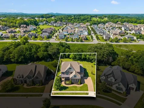 1052 Lawson Lane Nolensville TN 37135