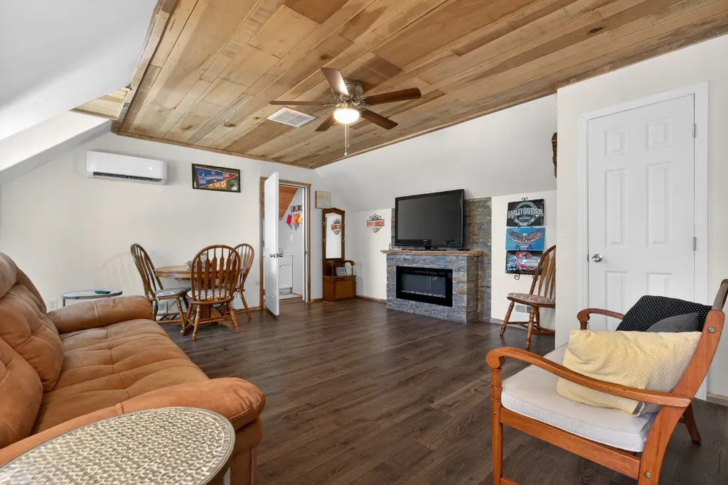347 Keith Cove Road Cowan TN 37318