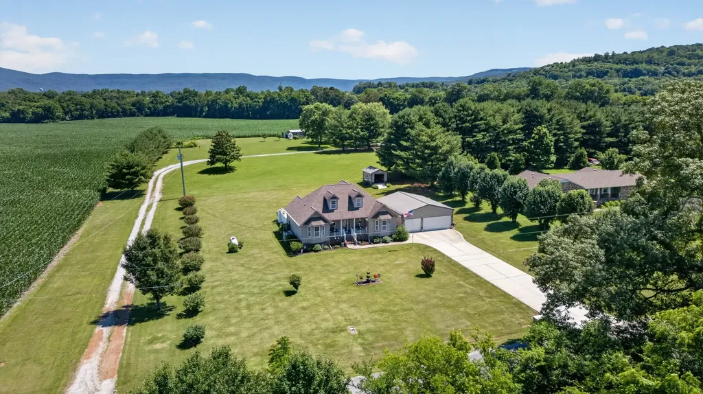 347 Keith Cove Road Cowan TN 37318
