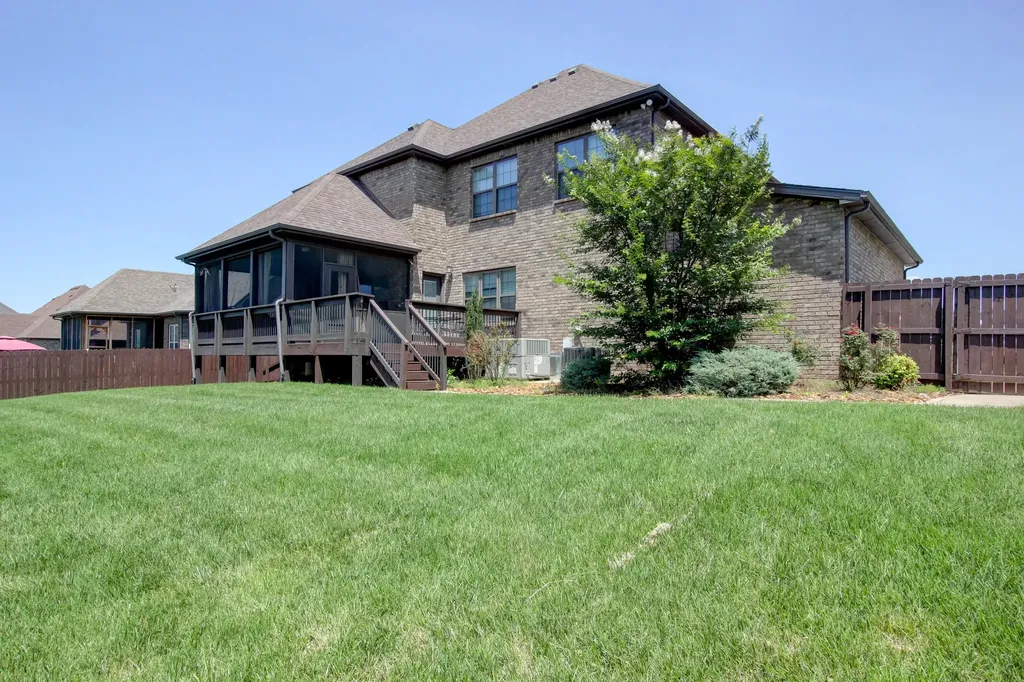 2616 Browning Way Clarksville TN 37043