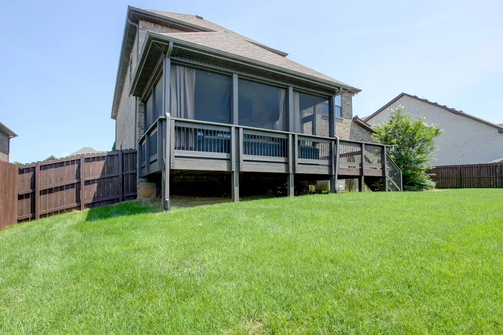 2616 Browning Way Clarksville TN 37043
