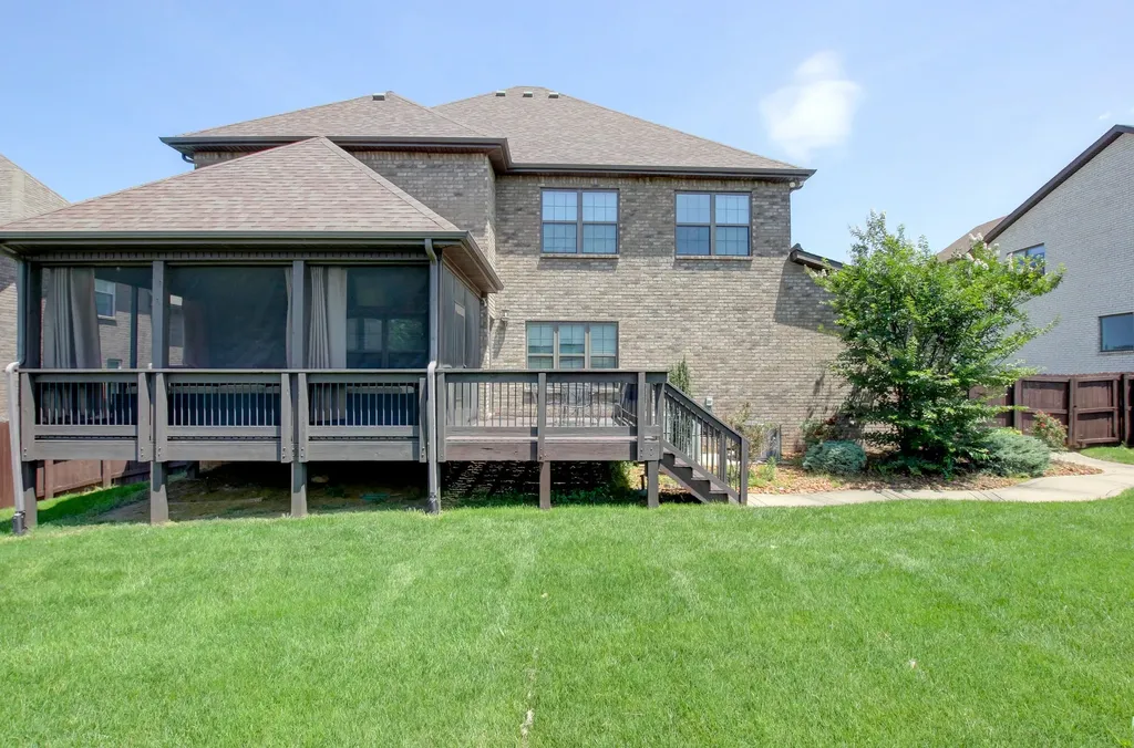 2616 Browning Way Clarksville TN 37043