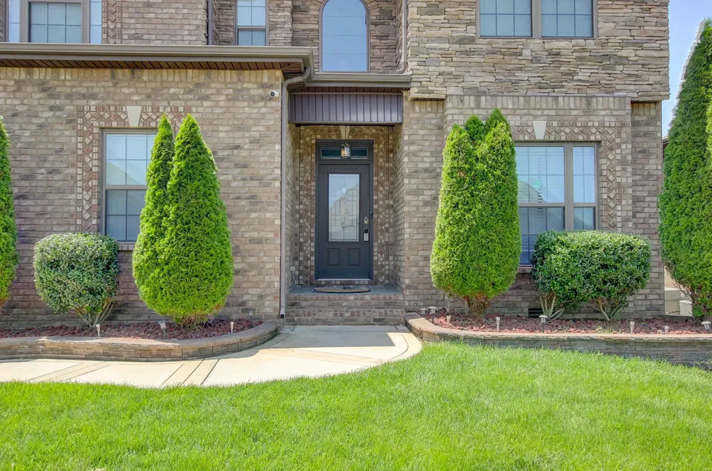 2616 Browning Way Clarksville TN 37043
