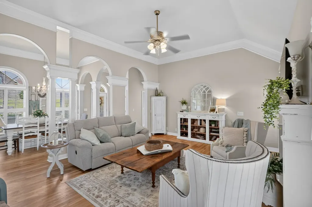 110 Bloomsbury Drive Portland TN 37148