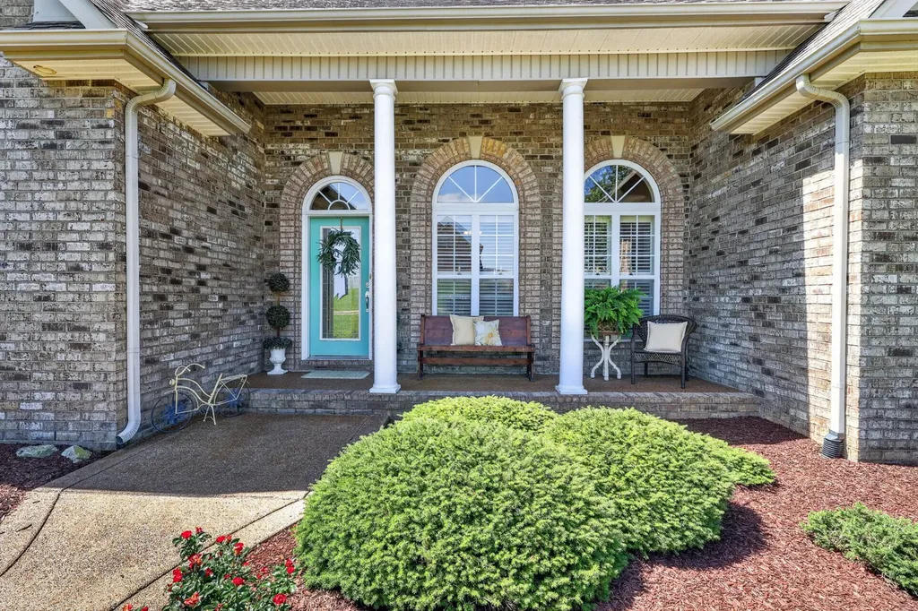 110 Bloomsbury Drive Portland TN 37148
