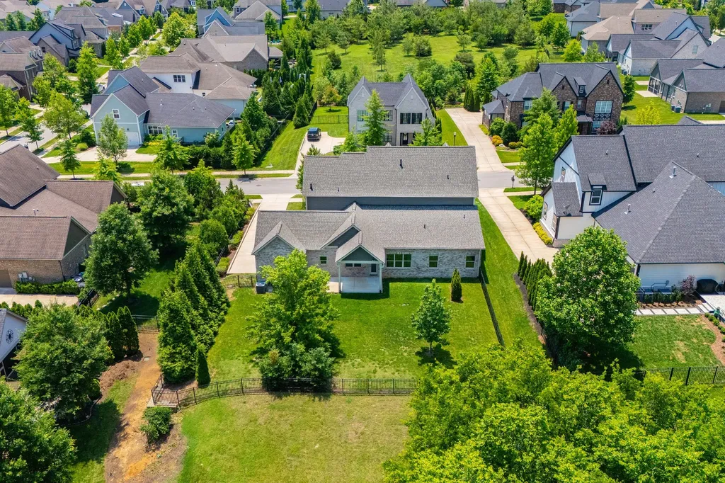 513 Central Drive Franklin TN 37064