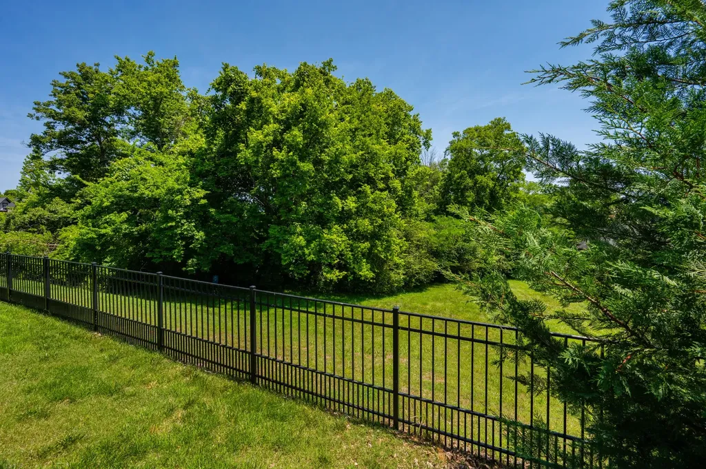 513 Central Drive Franklin TN 37064