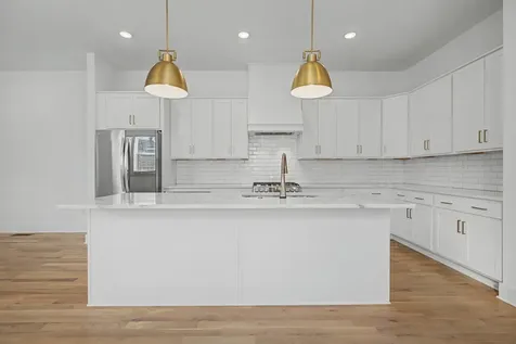 1909A 15th Ave, N Nashville TN 37208