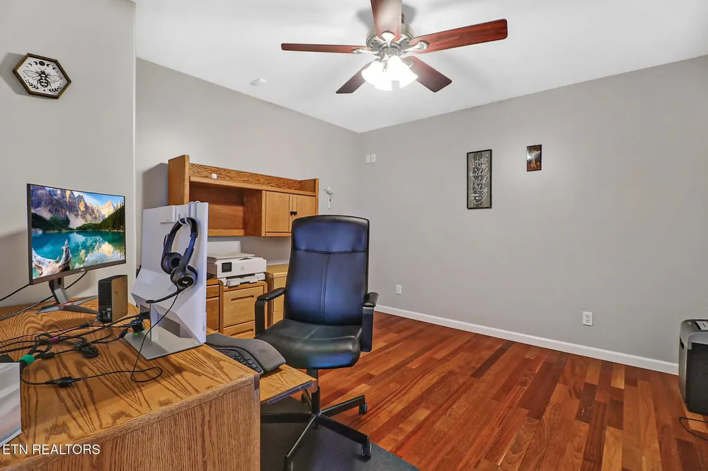 1401 Holiday Drive Crossville TN 38555