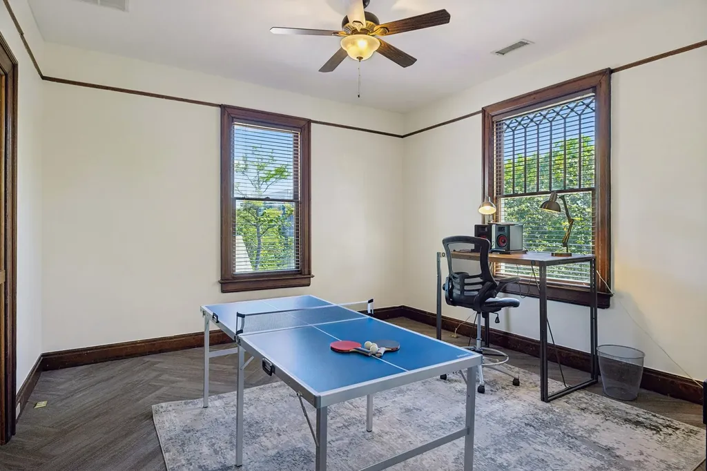 1313 16th Ave, S Nashville TN 37212