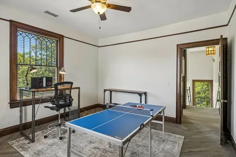 1313 16th Ave, S Nashville TN 37212