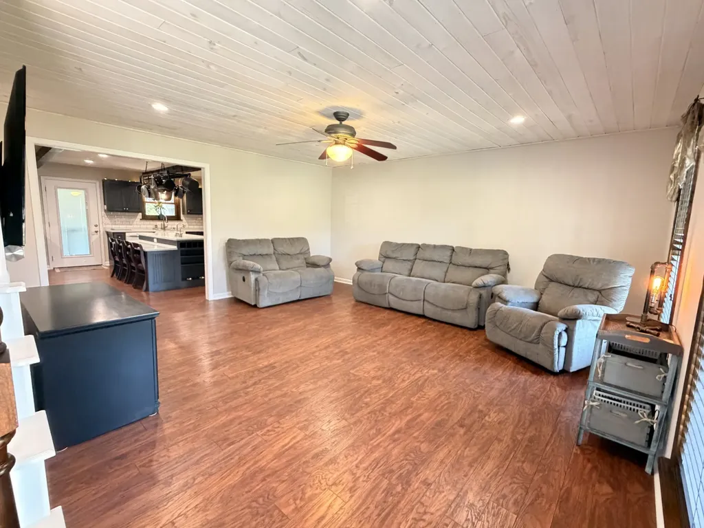 218 Autumn Glen Drive Murfreesboro TN 37129