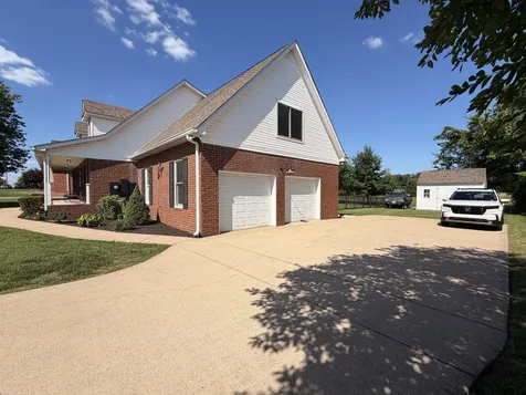 218 Autumn Glen Drive Murfreesboro TN 37129