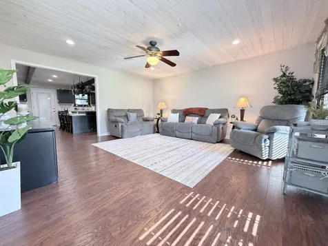 218 Autumn Glen Drive Murfreesboro TN 37129