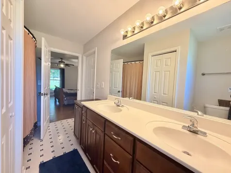218 Autumn Glen Drive Murfreesboro TN 37129