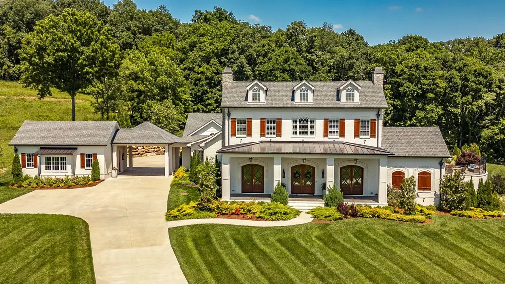 309 Hurt Road Hendersonville TN 37075