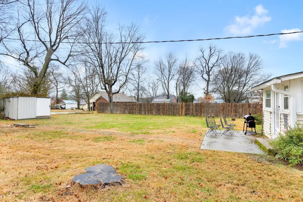 128 W Jackson Street Gallatin TN 37066