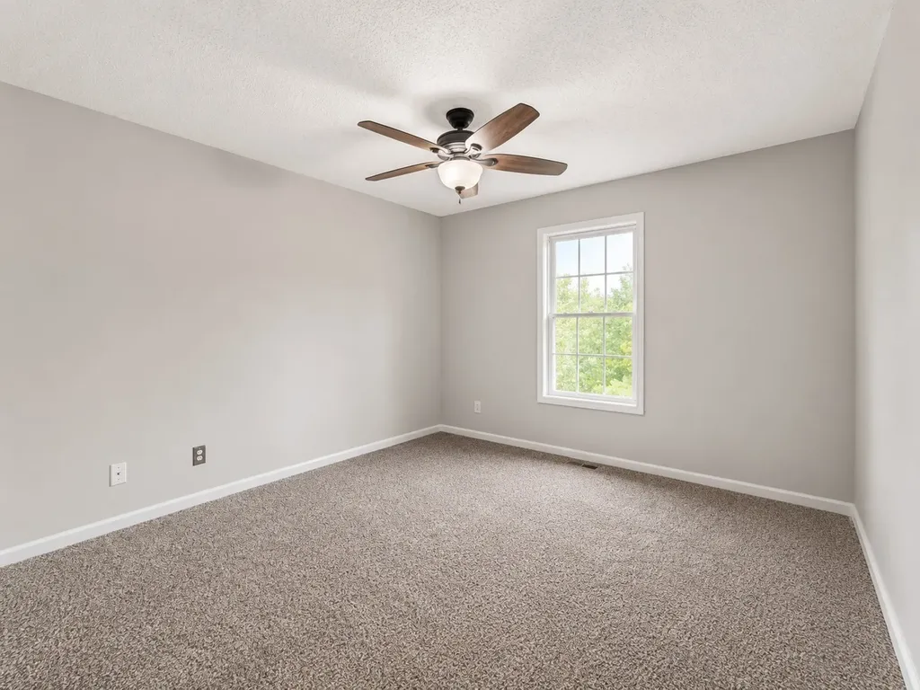 1023 Hedge Apple Drive Clarksville TN 37040