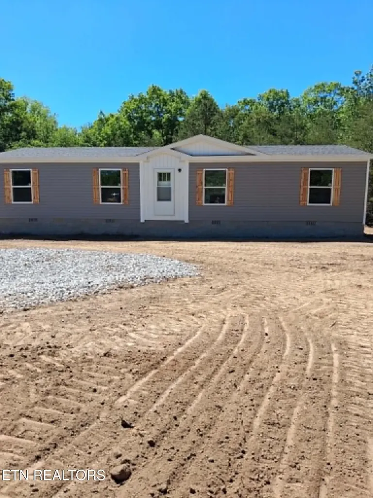 1090 Bill Black Road Jamestown TN 38556