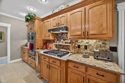 211 Tomlon Road Crossville TN 38555