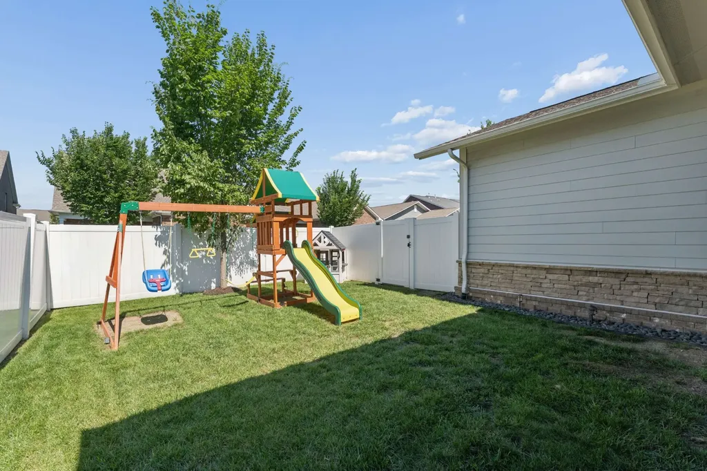 1597 Drakes Creek Road Hendersonville TN 37075