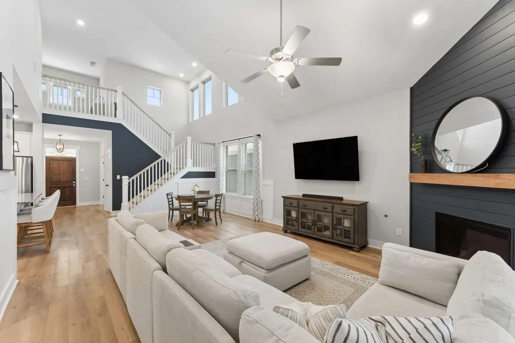 1597 Drakes Creek Road Hendersonville TN 37075