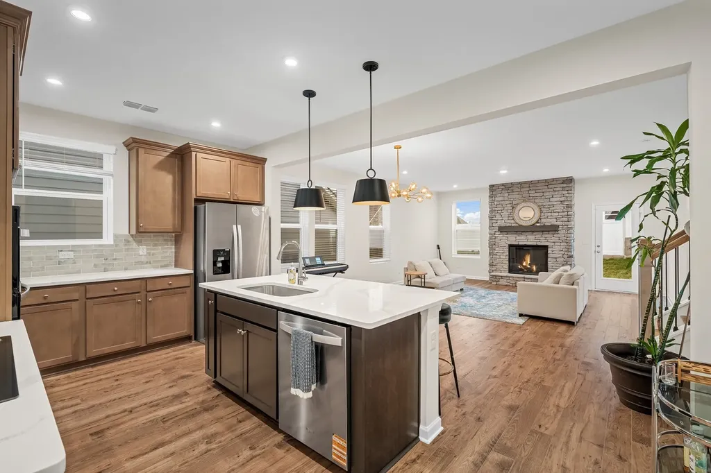 1016 Lionheart Drive Hermitage TN 37076