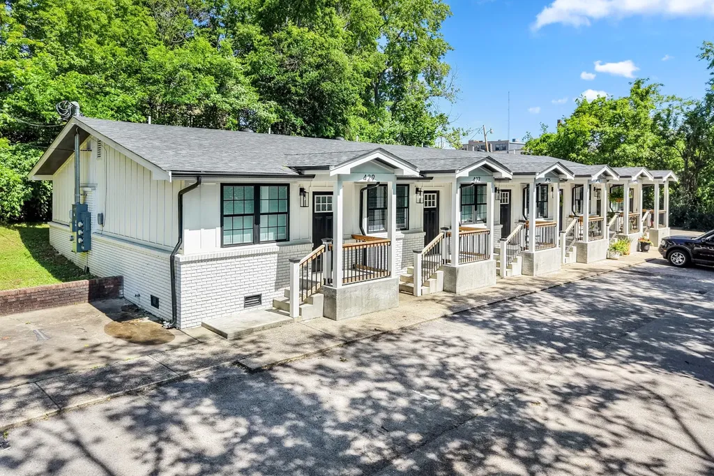 421 N 1st Street Clarksville TN 37040