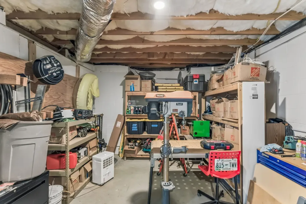 9033 Old Charlotte Pike Pegram TN 37143