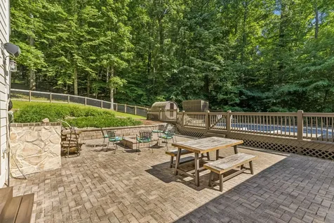 9033 Old Charlotte Pike Pegram TN 37143