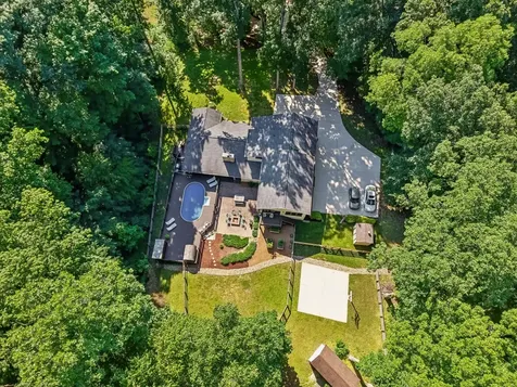 9033 Old Charlotte Pike Pegram TN 37143