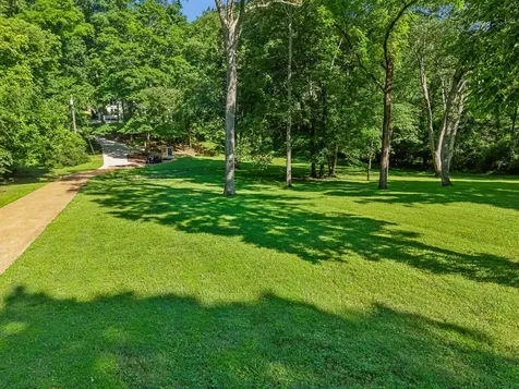 9033 Old Charlotte Pike Pegram TN 37143