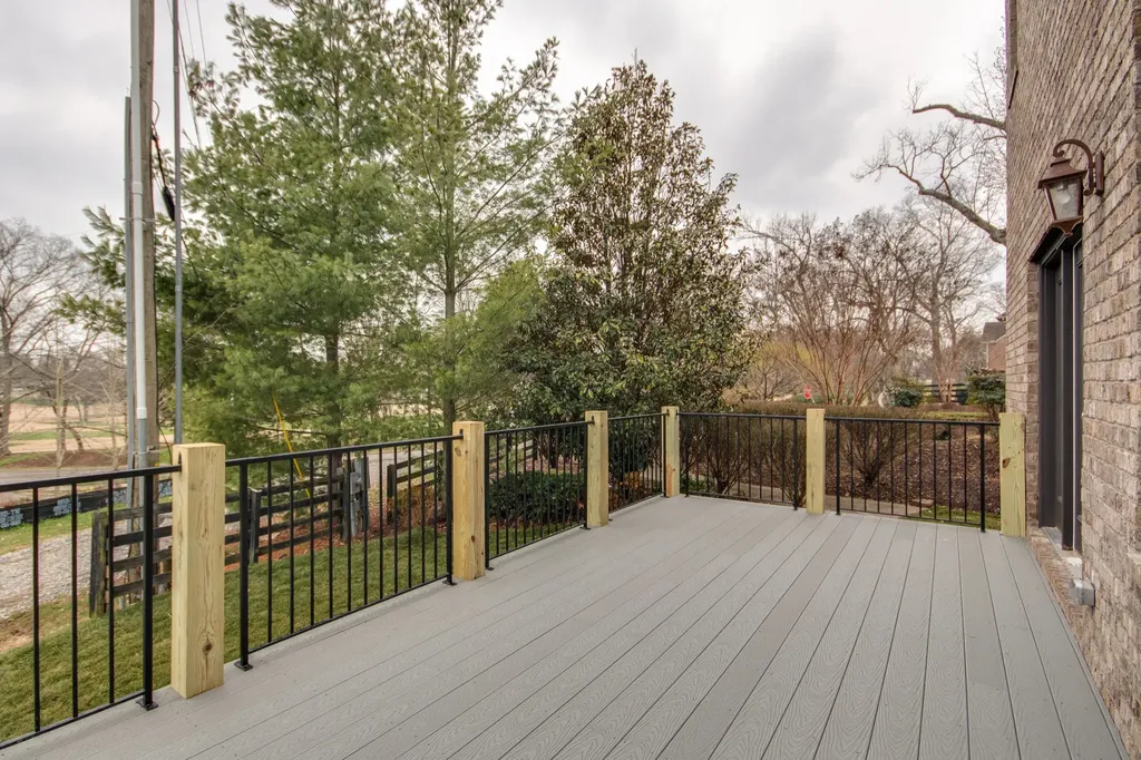 9 Elissa Place Hendersonville TN 37075