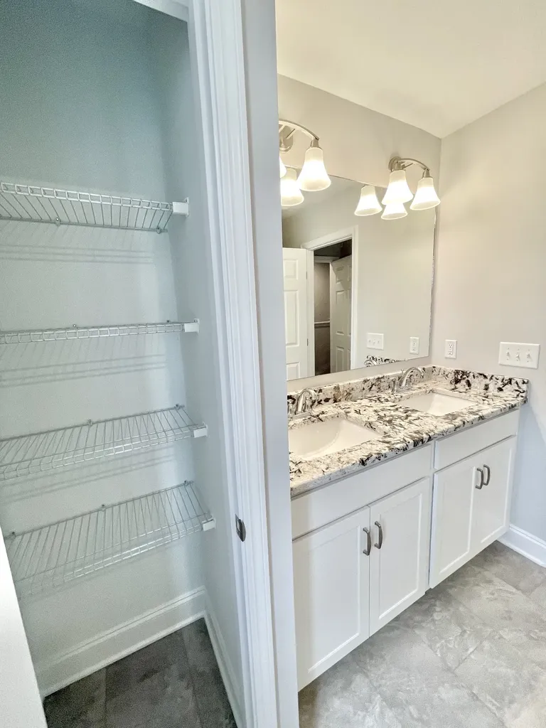 724 Hahn Court Lebanon TN 37087