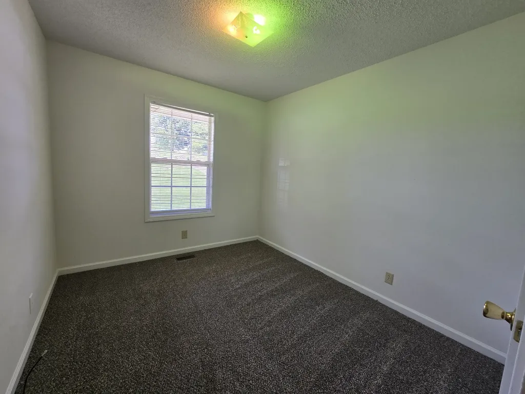 2408 N Ford Street Clarksville TN 37042