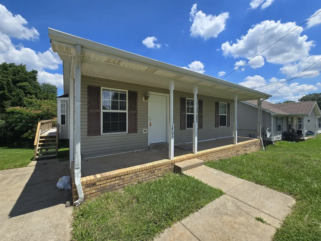 2408 N Ford Street Clarksville TN 37042