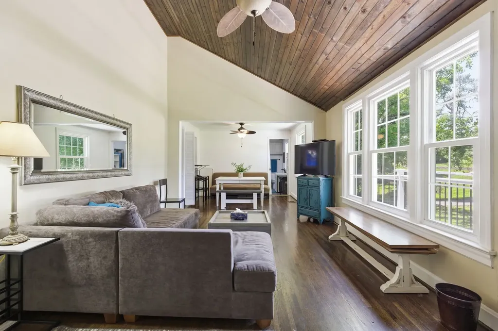 746 Greymont Drive Nashville TN 37217