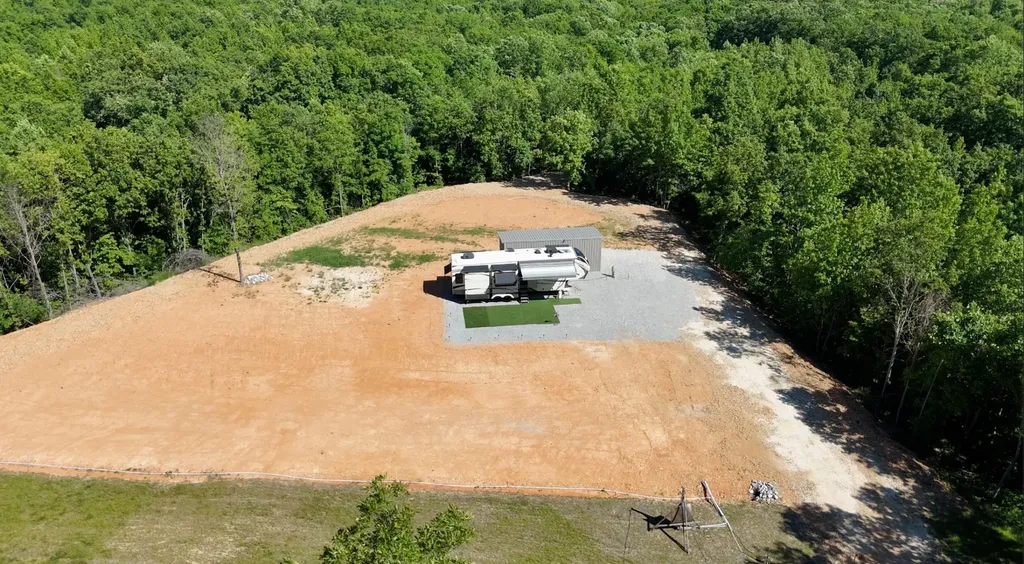 1375 Overlook Trail Stewart TN 37175