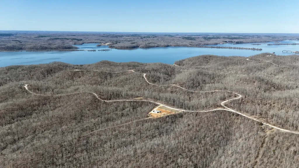 1375 Overlook Trail Stewart TN 37175