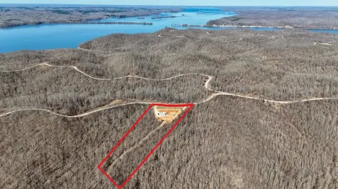 1375 Overlook Trail Stewart TN 37175