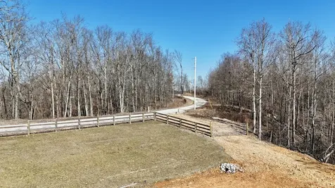 1375 Overlook Trail Stewart TN 37175